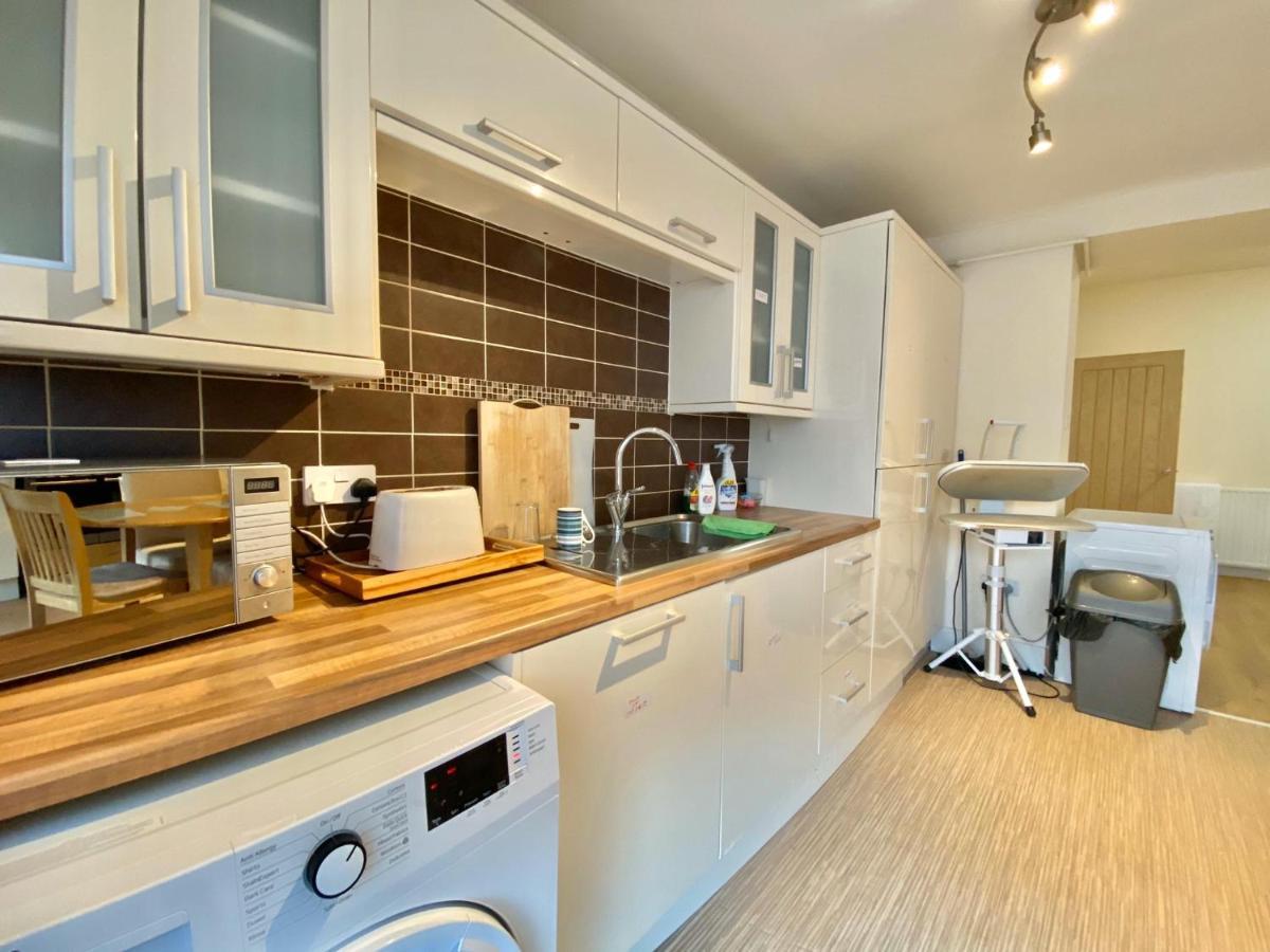Inverness Holiday Homes Ngoại thất bức ảnh